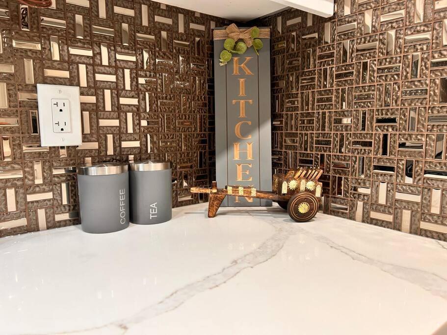 Holiday home Modern Luxurious With Separate Side-entry *