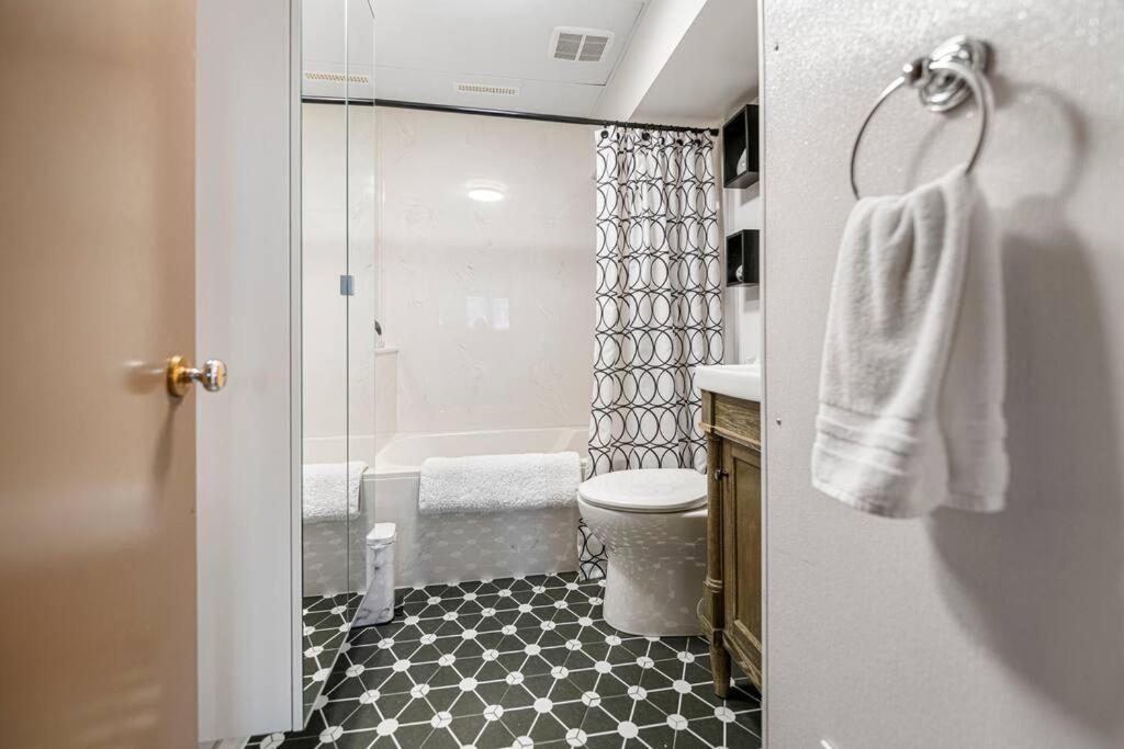 Yeg Chic Luxury Edmonton