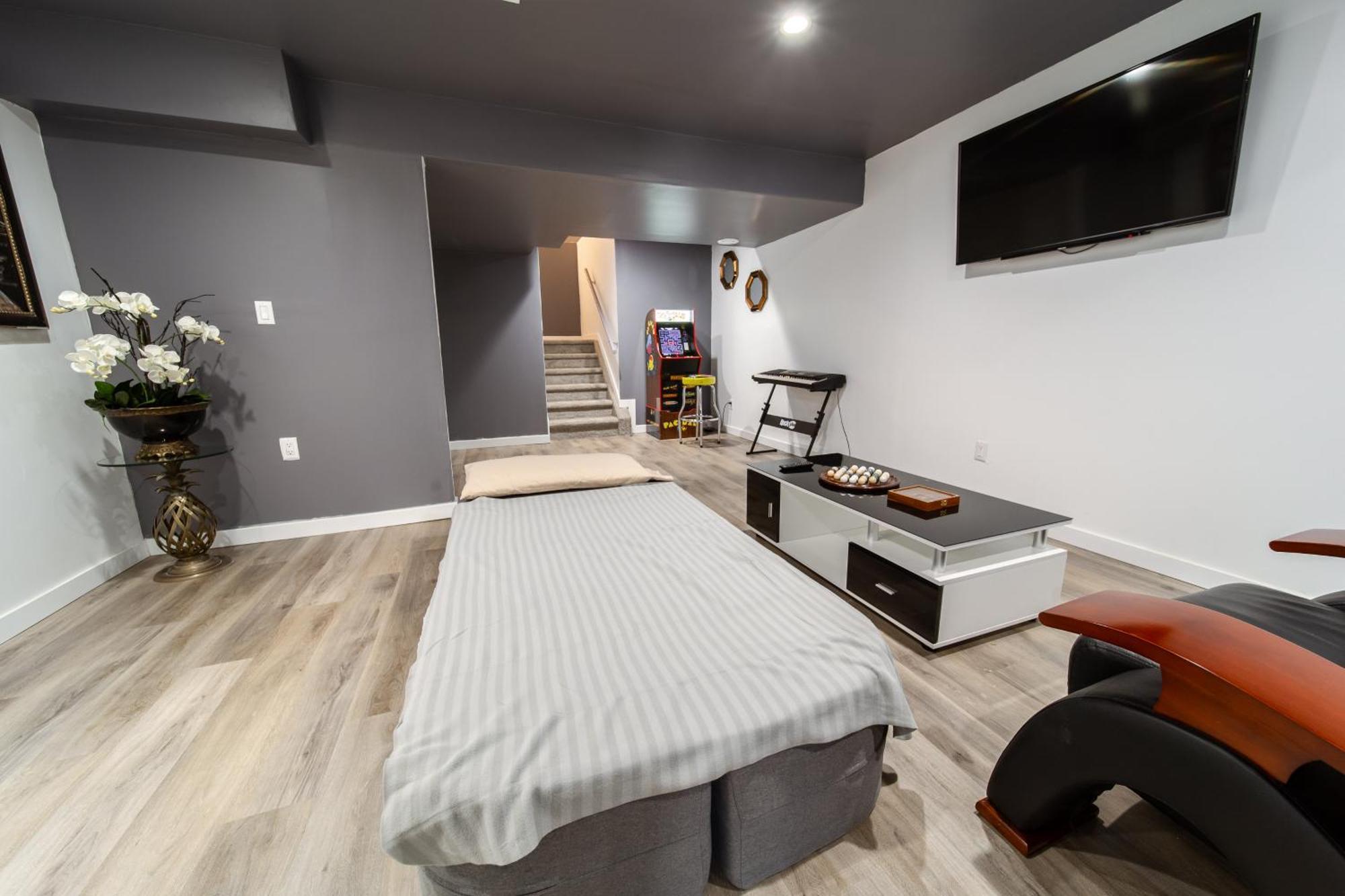 Holiday home New Luxury House In South Near Airport *