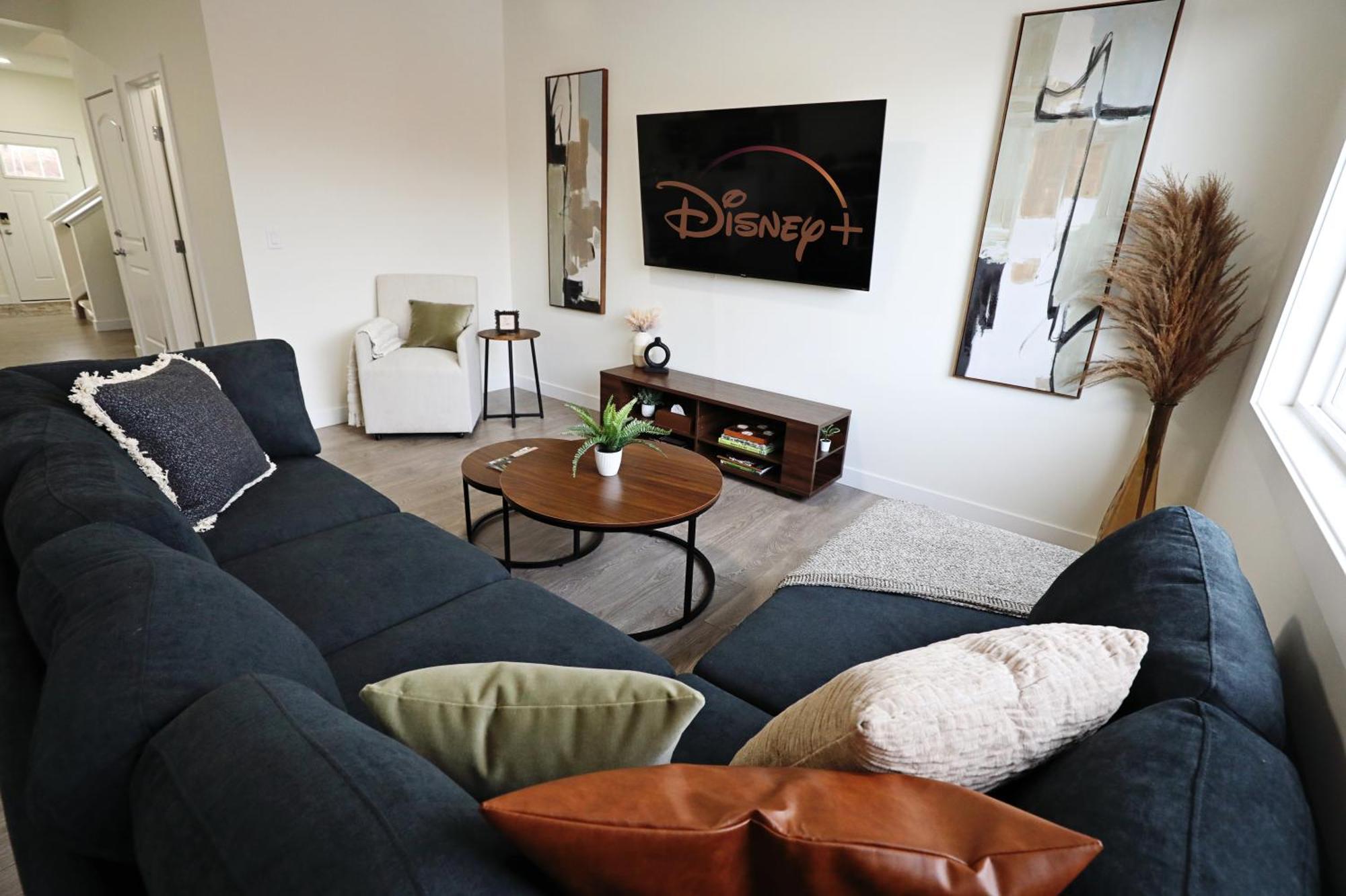 Holiday home Escape In Style, Golf,king Beds,disney+,near Wem Edmonton