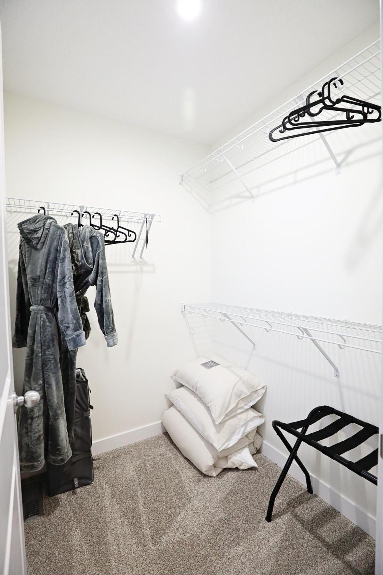 Escape In Style, Golf,king Beds,disney+,near Wem *