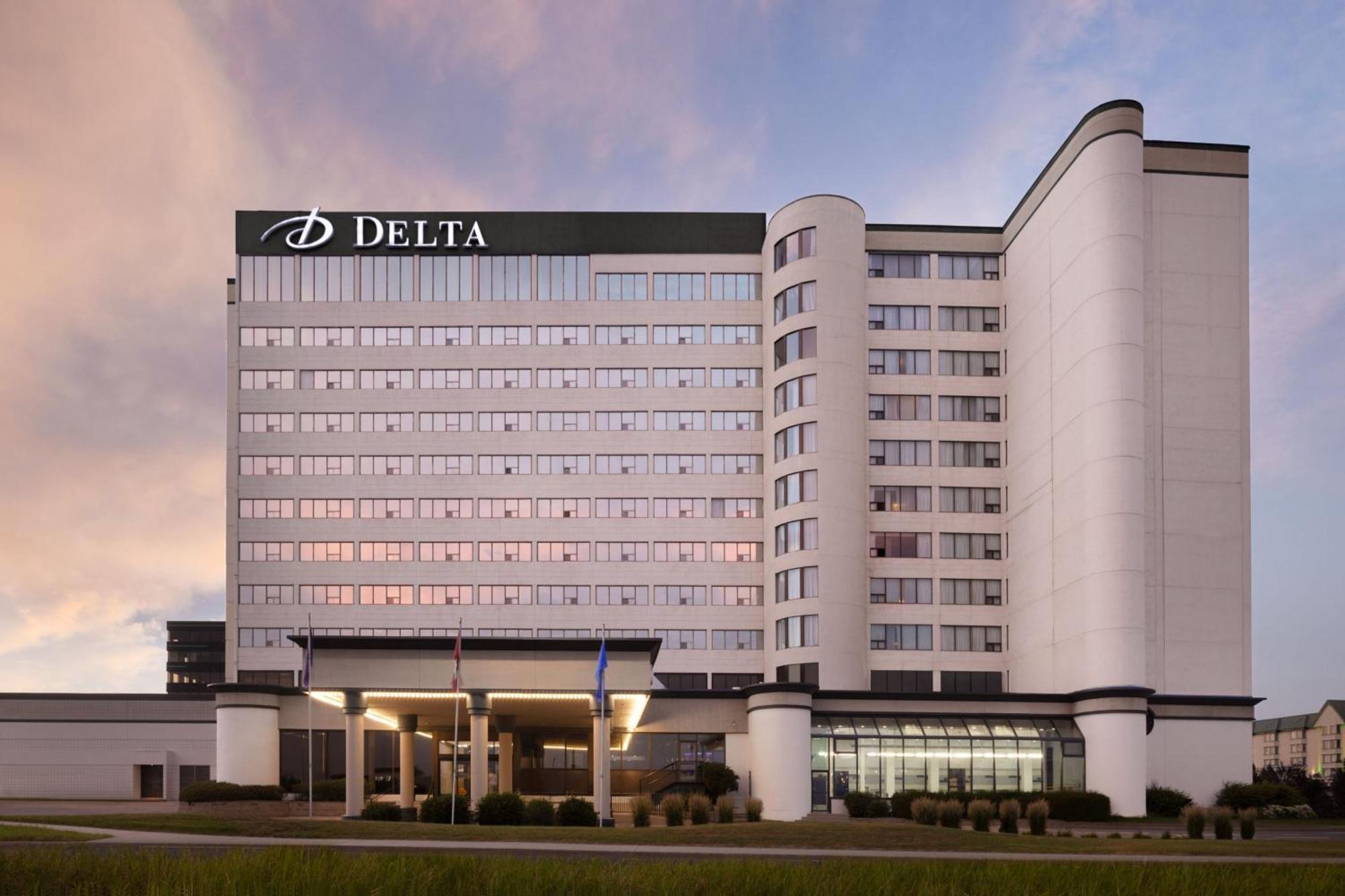 Hotel Delta By Marriott South Conference Centre