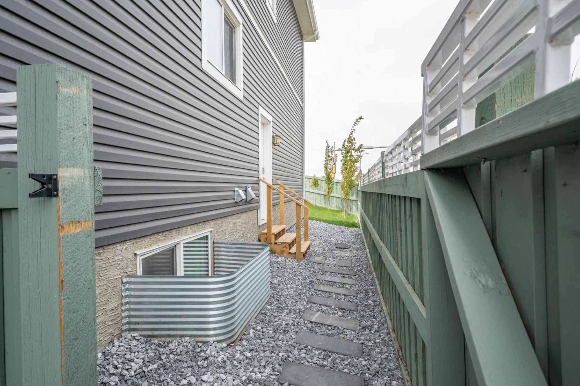 Gorgeous 2br In Southwest Close To Yeg Airport & West Edm Mall * Edmonton