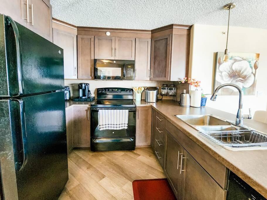 Apartment Level Lux, Comfy & Cozy Haven