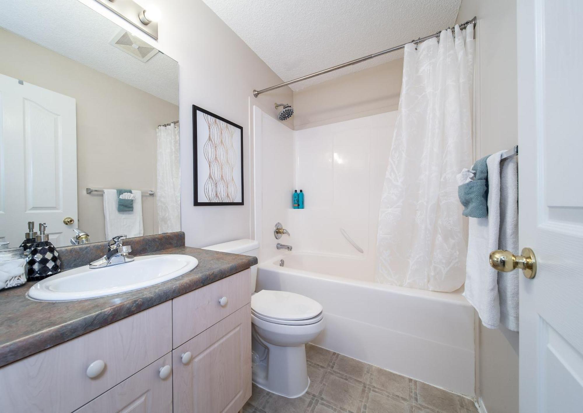 Luxury Lewis Estates Golf Course View By Henday, Whitemud, Wem, Acheson!