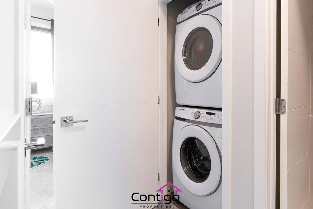 Holiday home Urban Jungle Getaway, Aircon, 10min To Dt & Wem! *