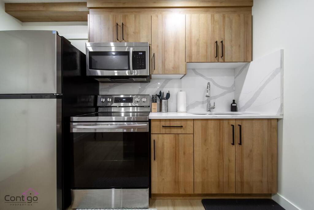 The Jasper, Ac, 4 Bd, Sleeps 8, Near Dt & Wem! Edmonton