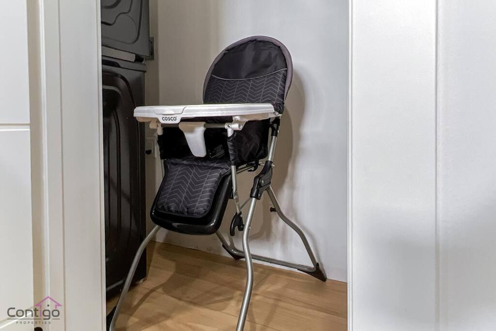 The Sanctuary Suite, Near Rogers & Wem, Wifi! * Edmonton