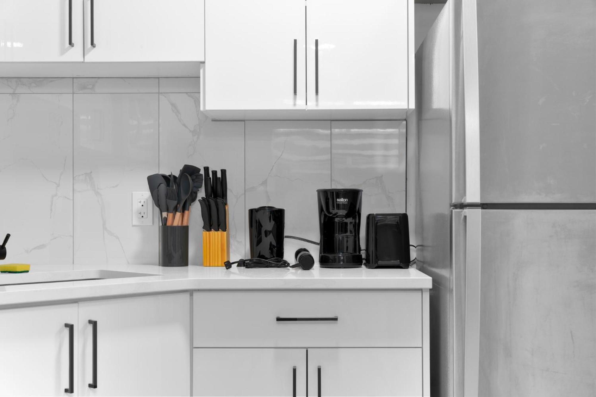 Apartment Mckernan By Patel