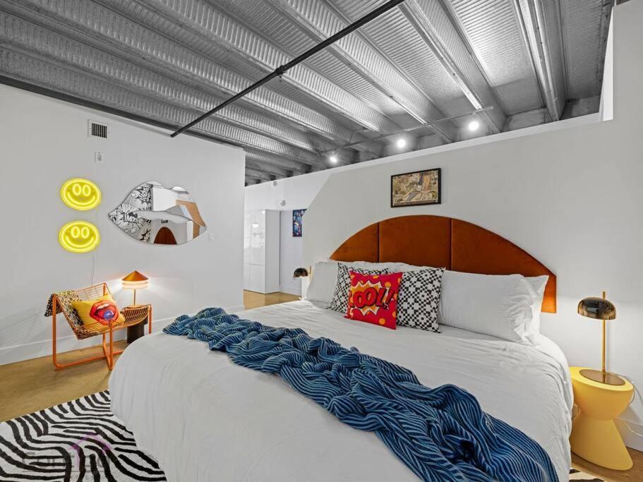 Apartment Urban Pop Loft, Near Ice District, Ug Parking Edmonton
