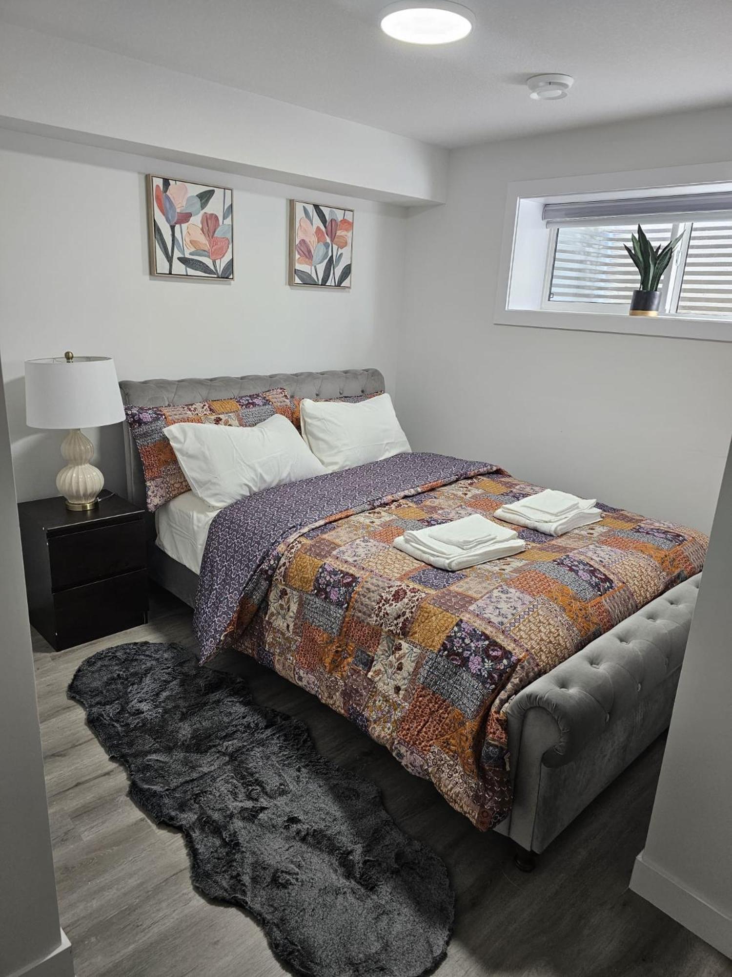 Contemporary Two Bedroom Basement Apartment *