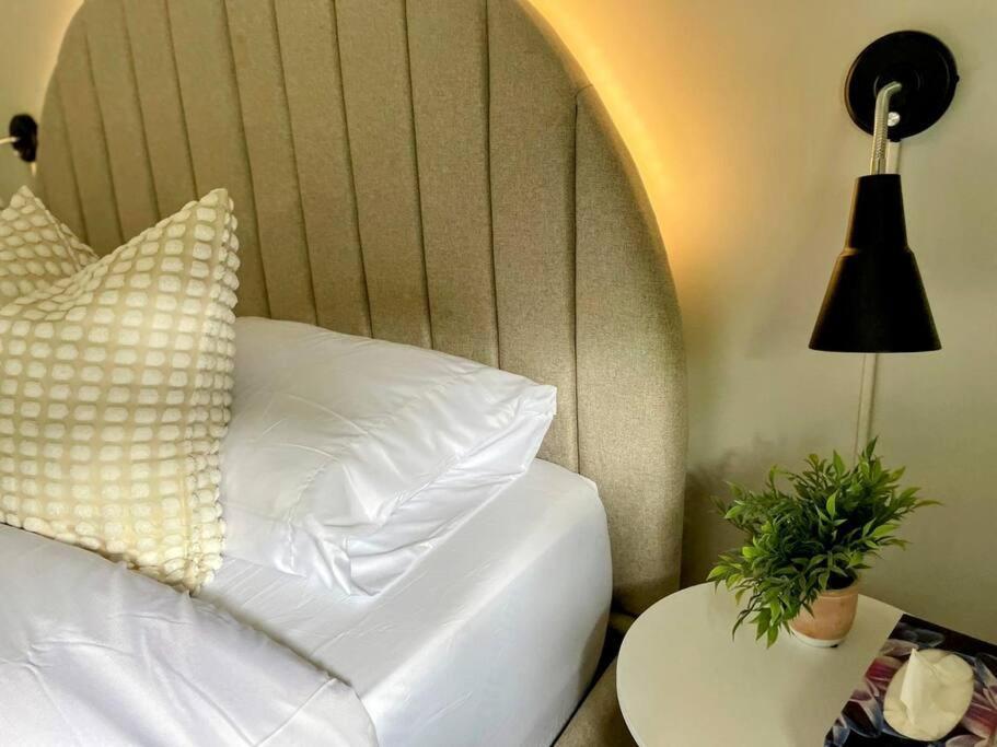 Bunkbeddreams,10 Beds,near Rogers Place And Nait Edmonton
