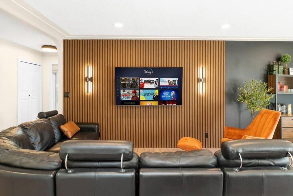 Holiday home Bunkbeddreams,10 Beds,near Rogers Place And Nait Edmonton