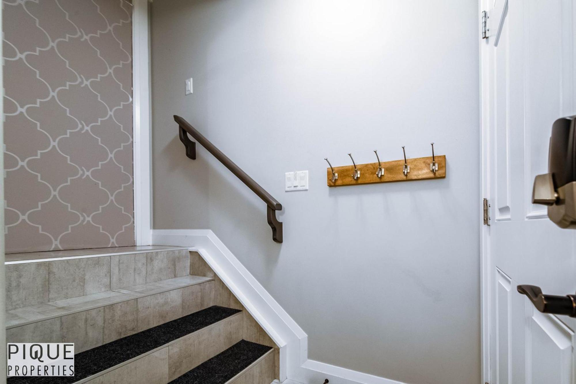 Apartment Stunning Suite-hot Tub-kingbed-fireplace-mins-yeg Edmonton