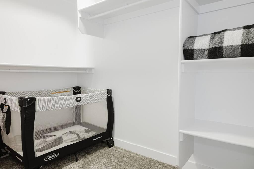 Holiday home Executive Modern Family Haven For Short