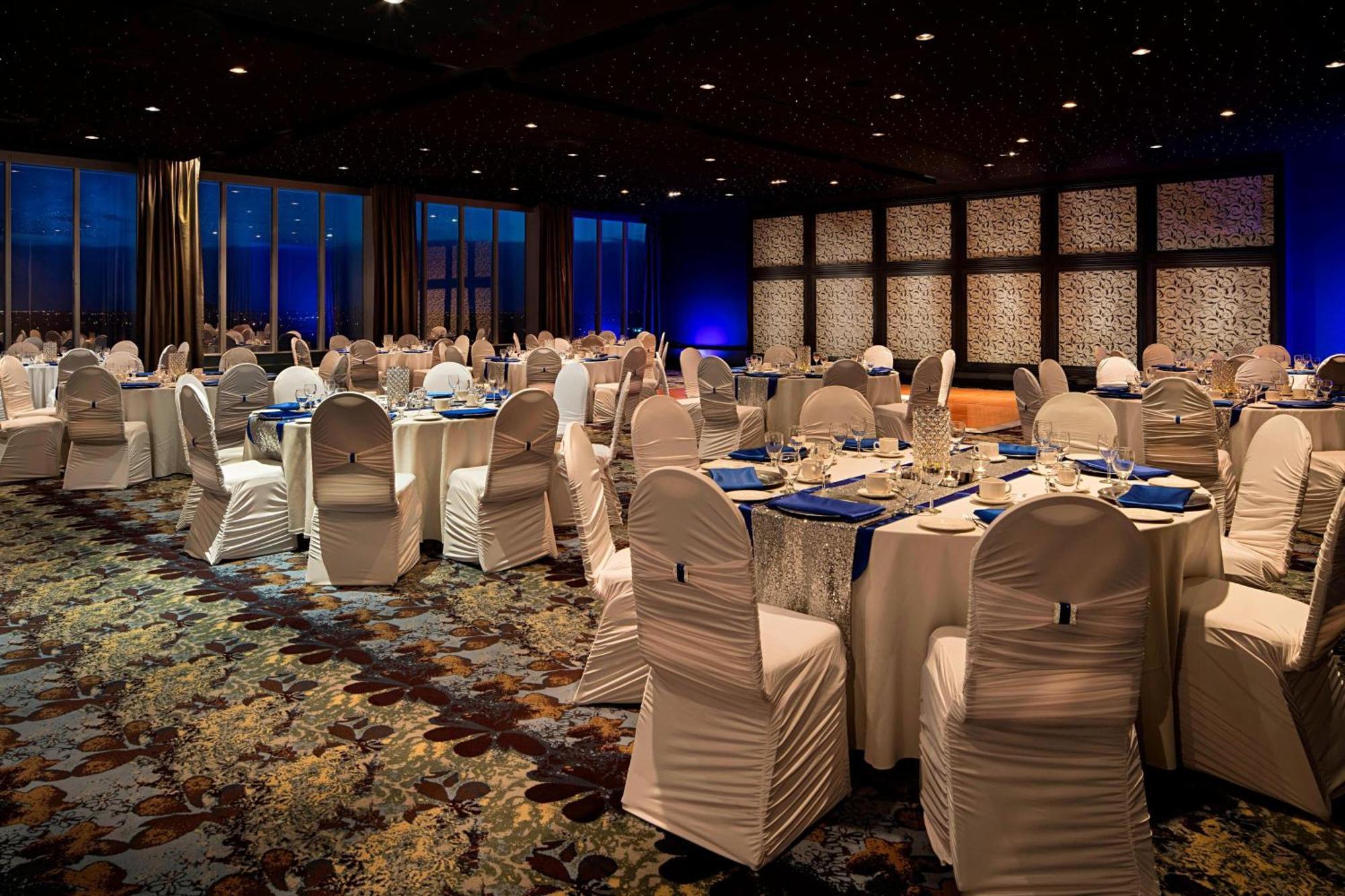 Delta By Marriott South Conference Centre Hotel 4*