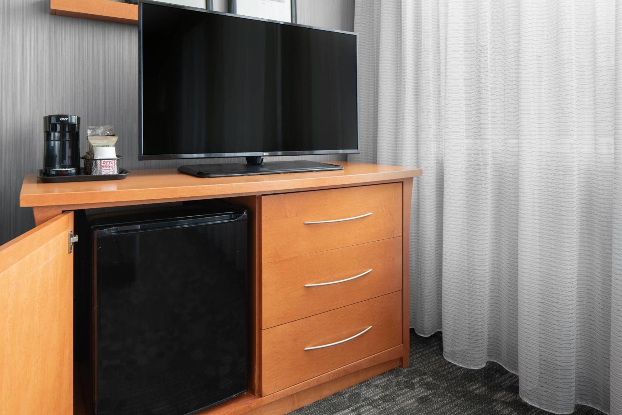 Hotel Courtyard By Marriott Downtown