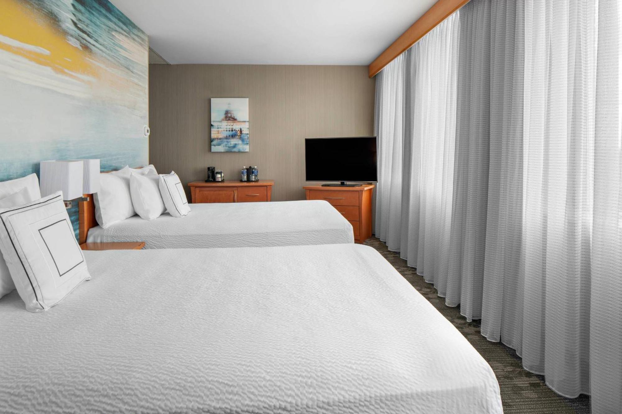 Hotel Courtyard By Marriott Downtown Edmonton