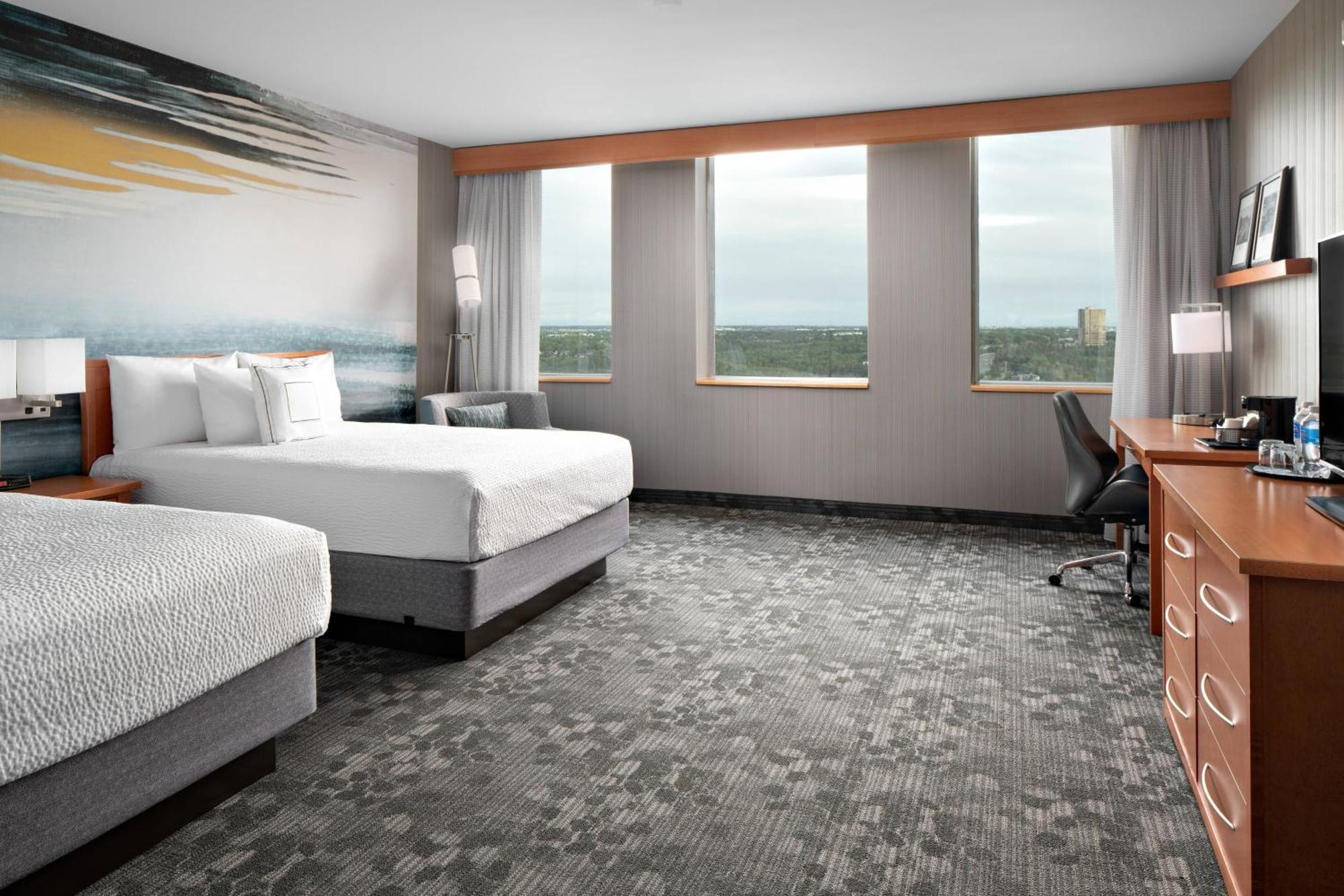 Courtyard By Marriott Downtown Hotel 3*