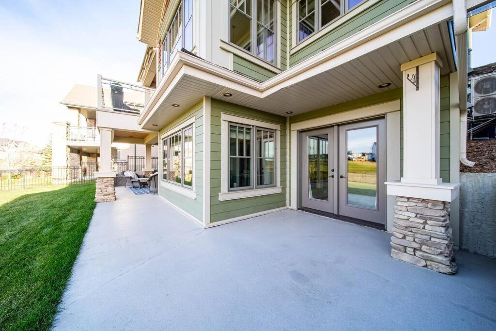 Luxury Dream Home-firetable-kingbed-ev-bbq-gamesrm Apartment