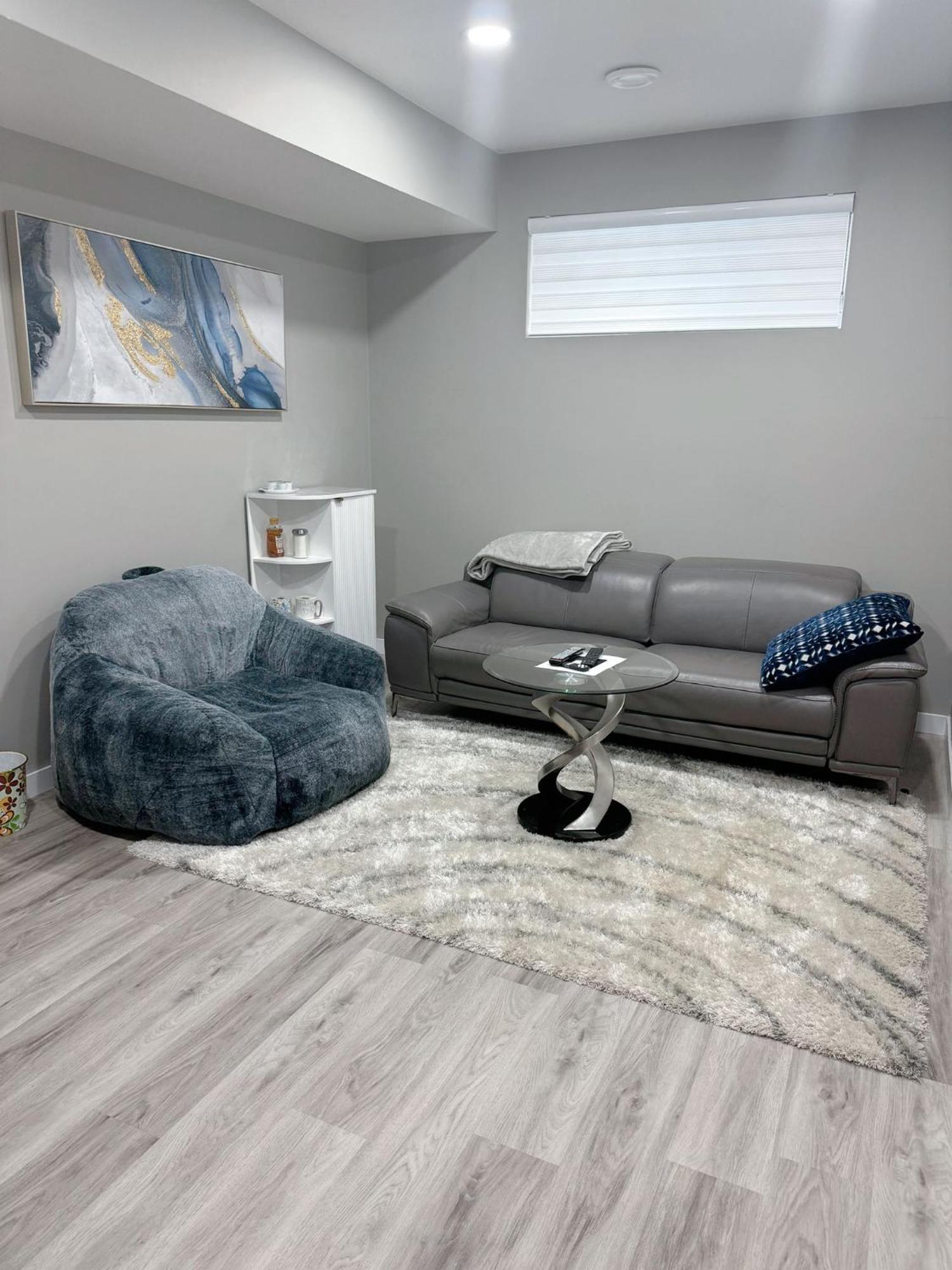 2 Bedroom Basement Apartment Edmonton