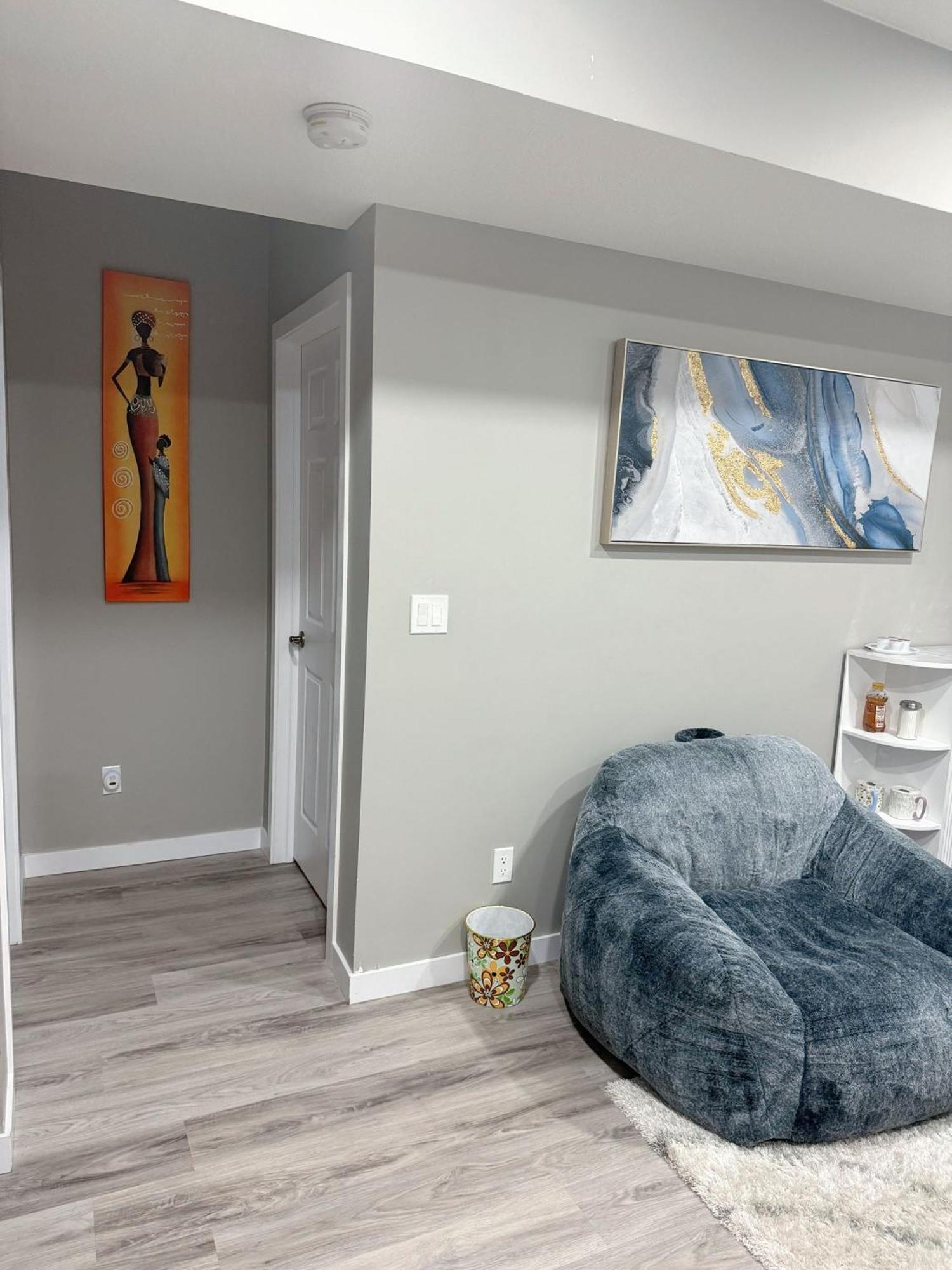 2 Bedroom Basement Apartment *