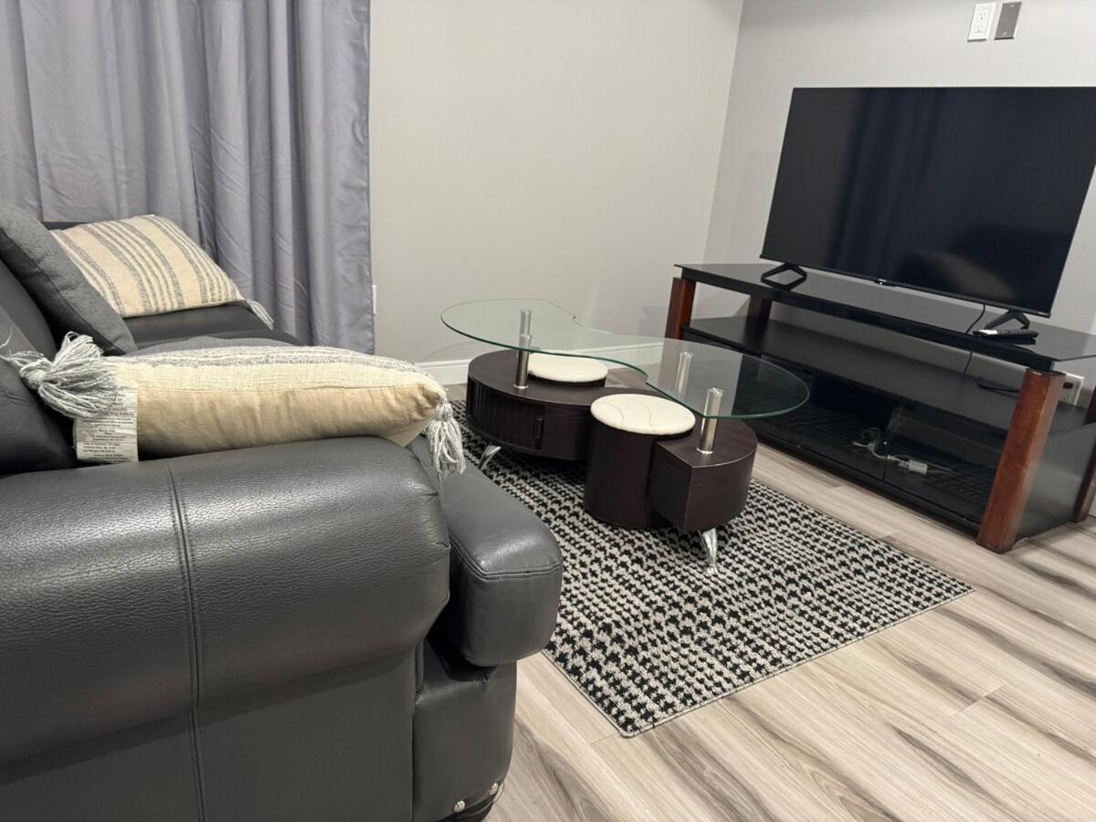 Apartment 2 Bedroom Basement