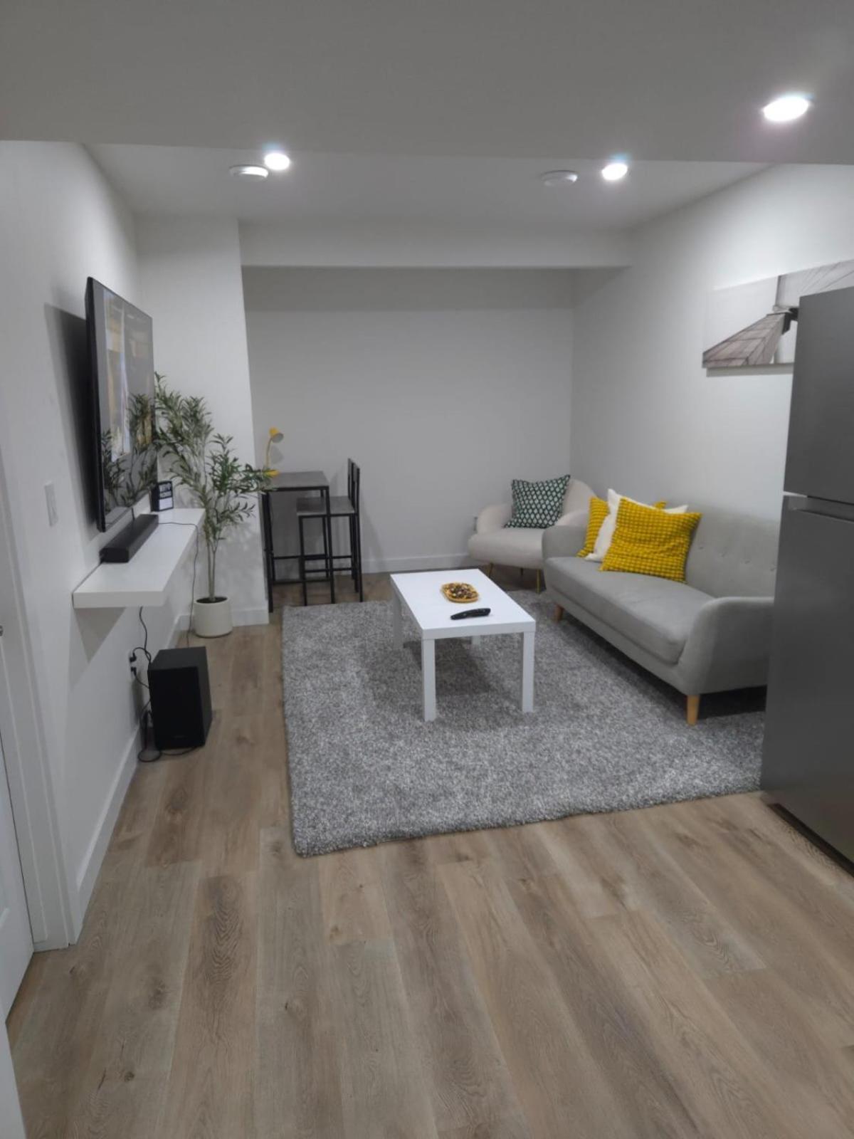 Apartment Staycation3179 Edmonton