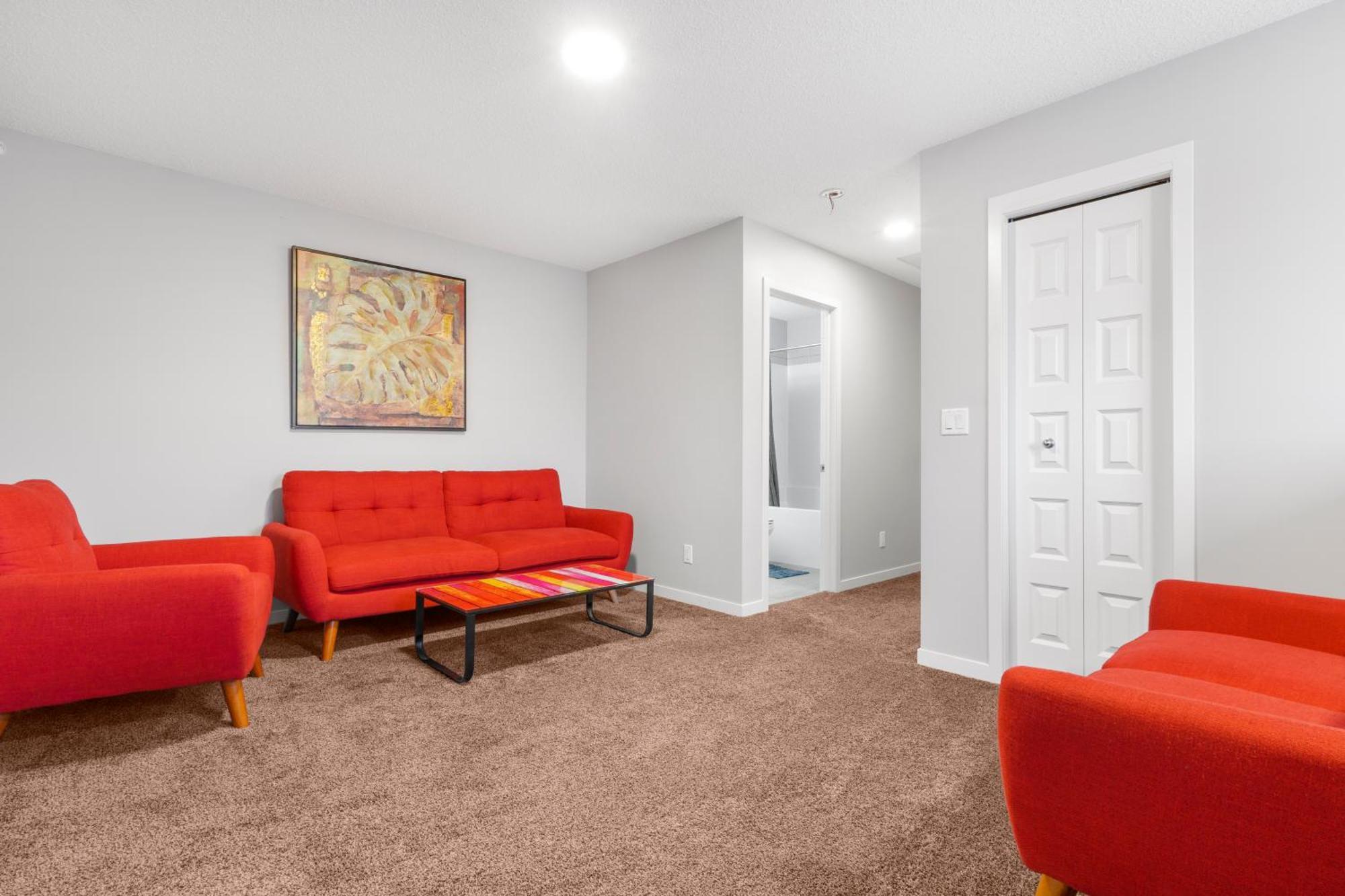 Homestay Private Master Bed Spring Edmonton