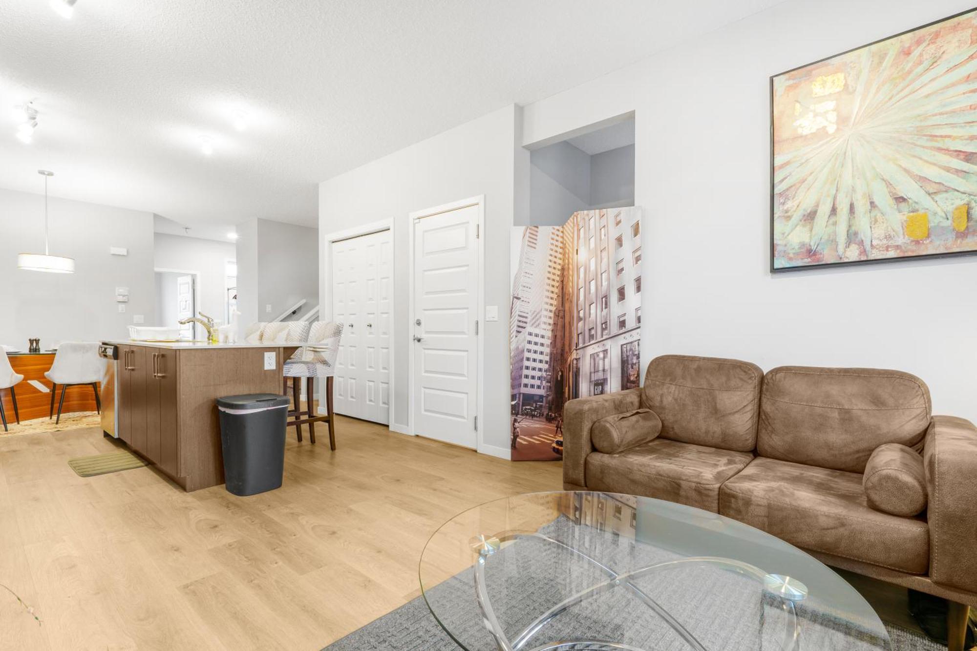 Homestay Private Master Bed Spring Edmonton