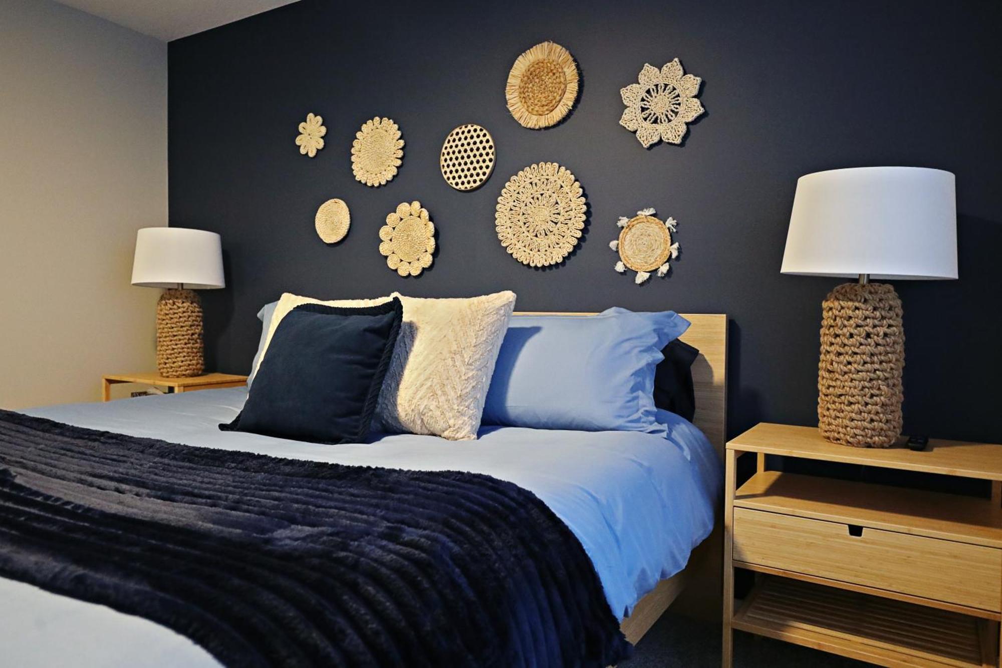 Edgemont Retreat, Groups, River Cree, Wem, Holiday home Edmonton
