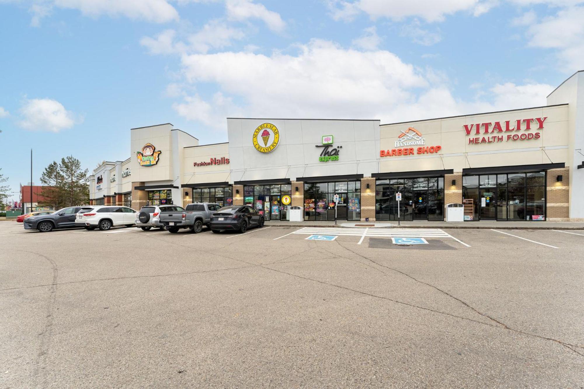 Hotel Express & Suites-edmonton South By Ihg Edmonton