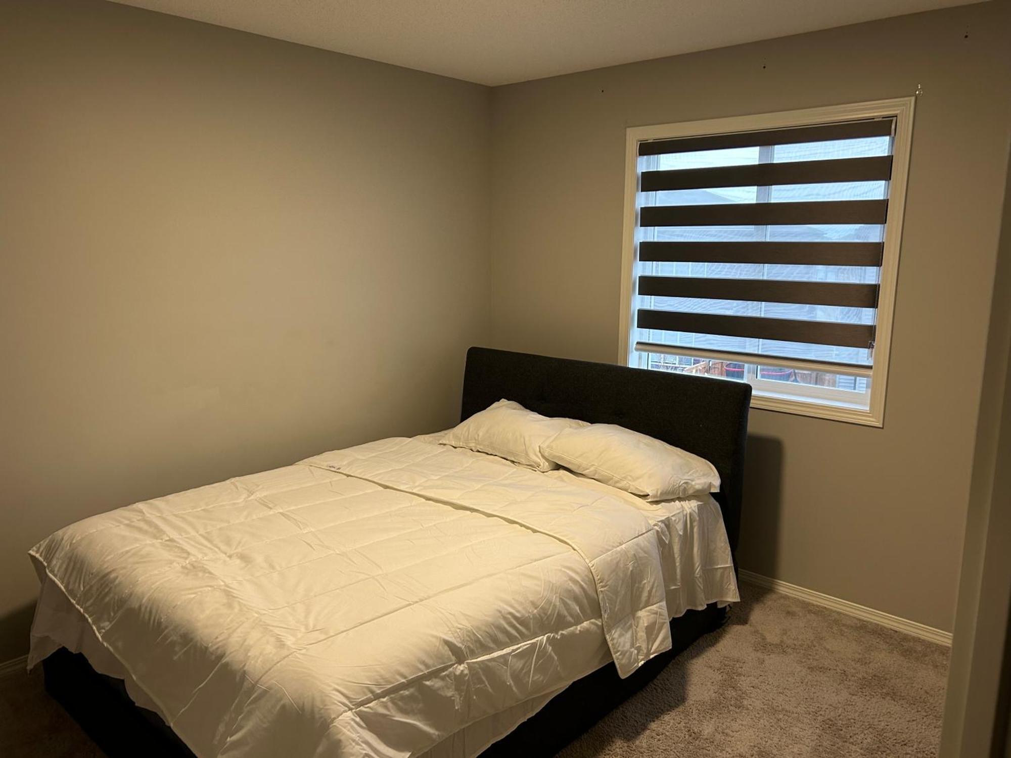 Guest house Bedroom Sw Hwy 2 Near Yeg Edmonton