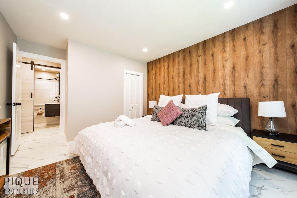 Apartment Park Life Escape-king Beds-sleeps 10-pet Friendly *
