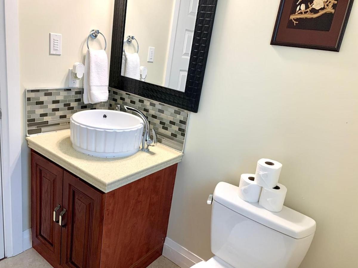 Spacious 6 Beds 3 Baths In Wifi Parking Ac Apartment Edmonton