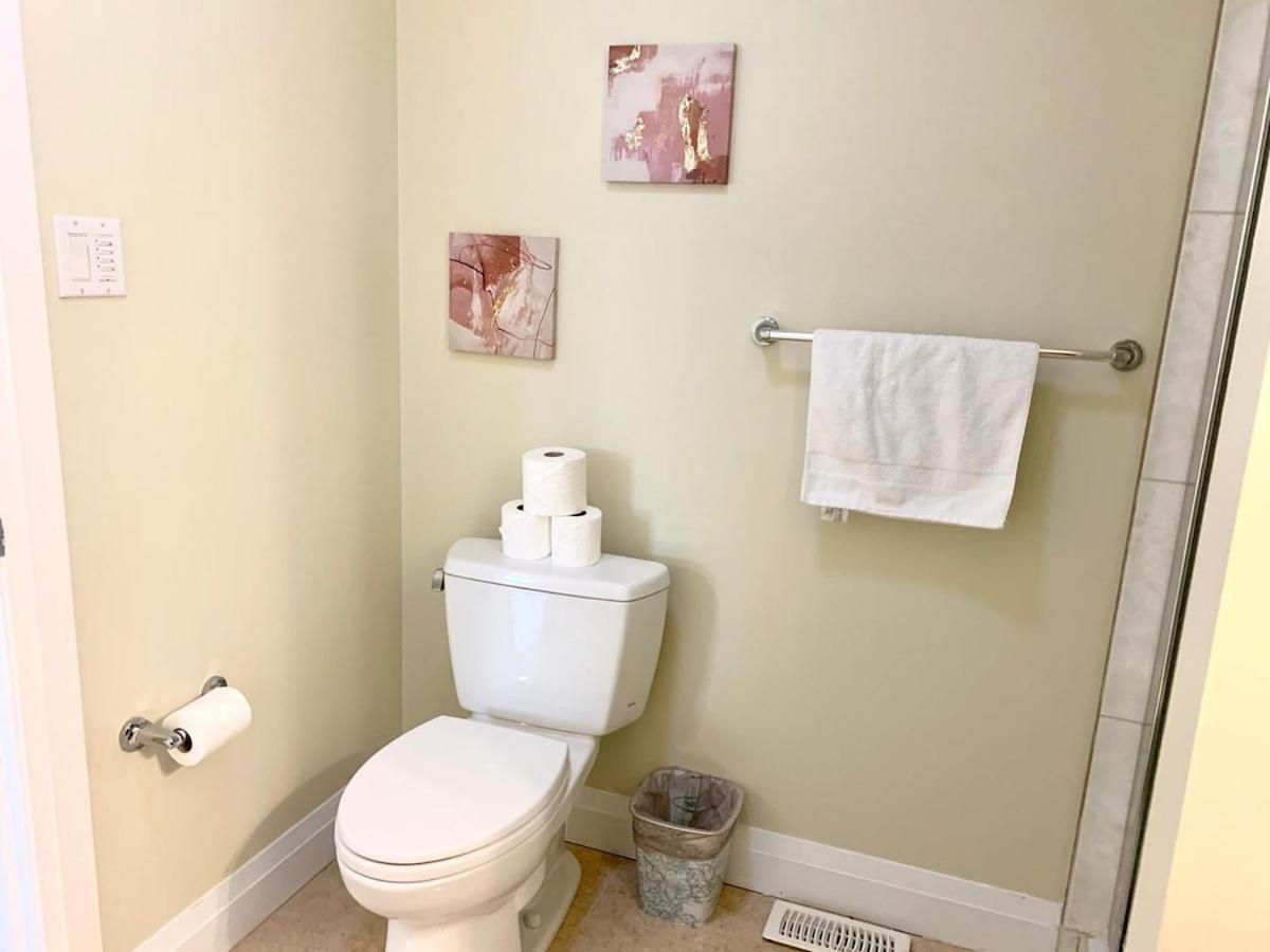 Spacious 6 Beds 3 Baths In Wifi Parking Ac