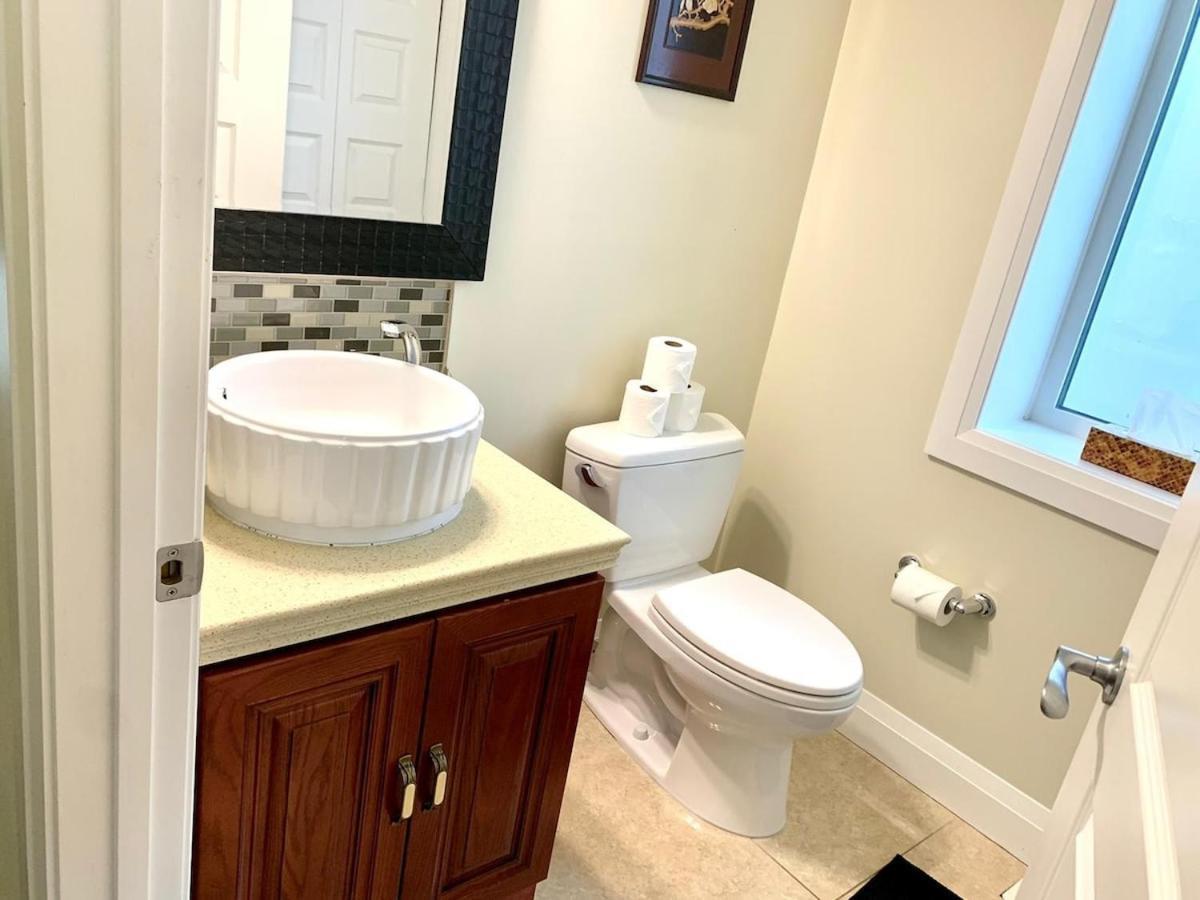 Spacious 6 Beds 3 Baths In Wifi Parking Ac