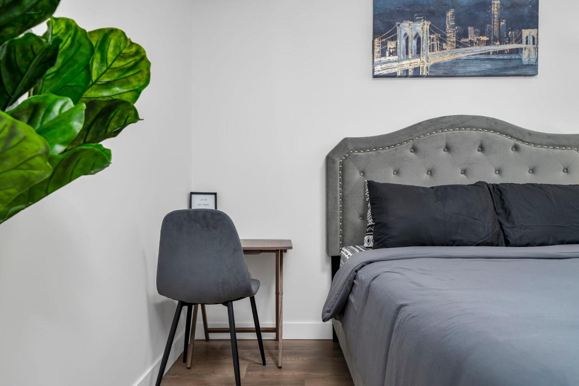 Private Chic Orchard Getaway Apartment