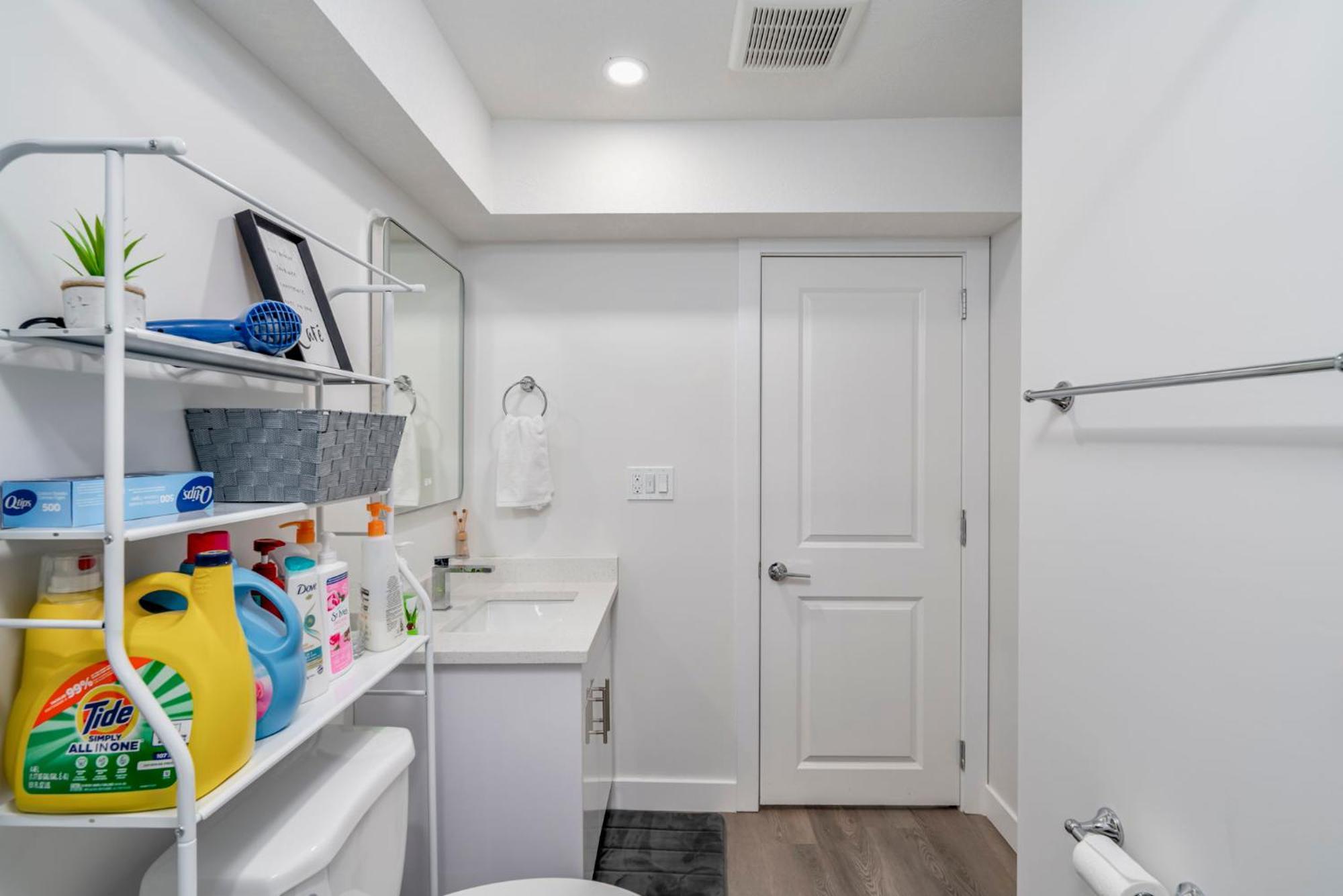 Apartment Private Chic Orchard Getaway