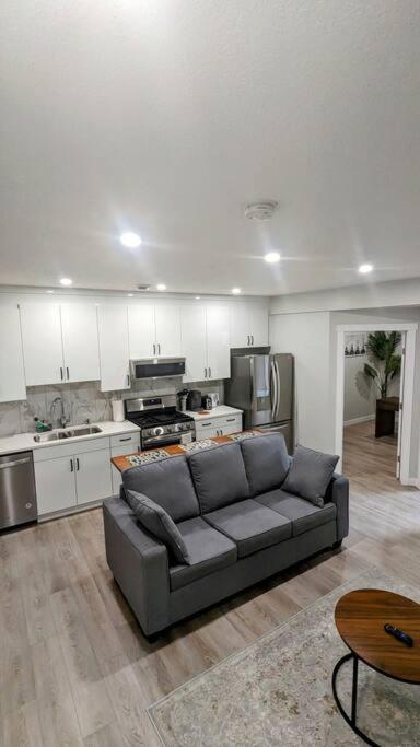 Holiday home Cozy Basement For A Lovely & Perfect For Wfh
