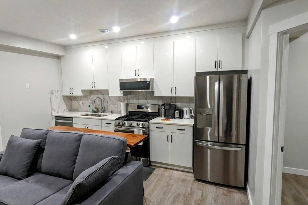 Holiday home Cozy Basement For A Lovely & Perfect For Wfh *
