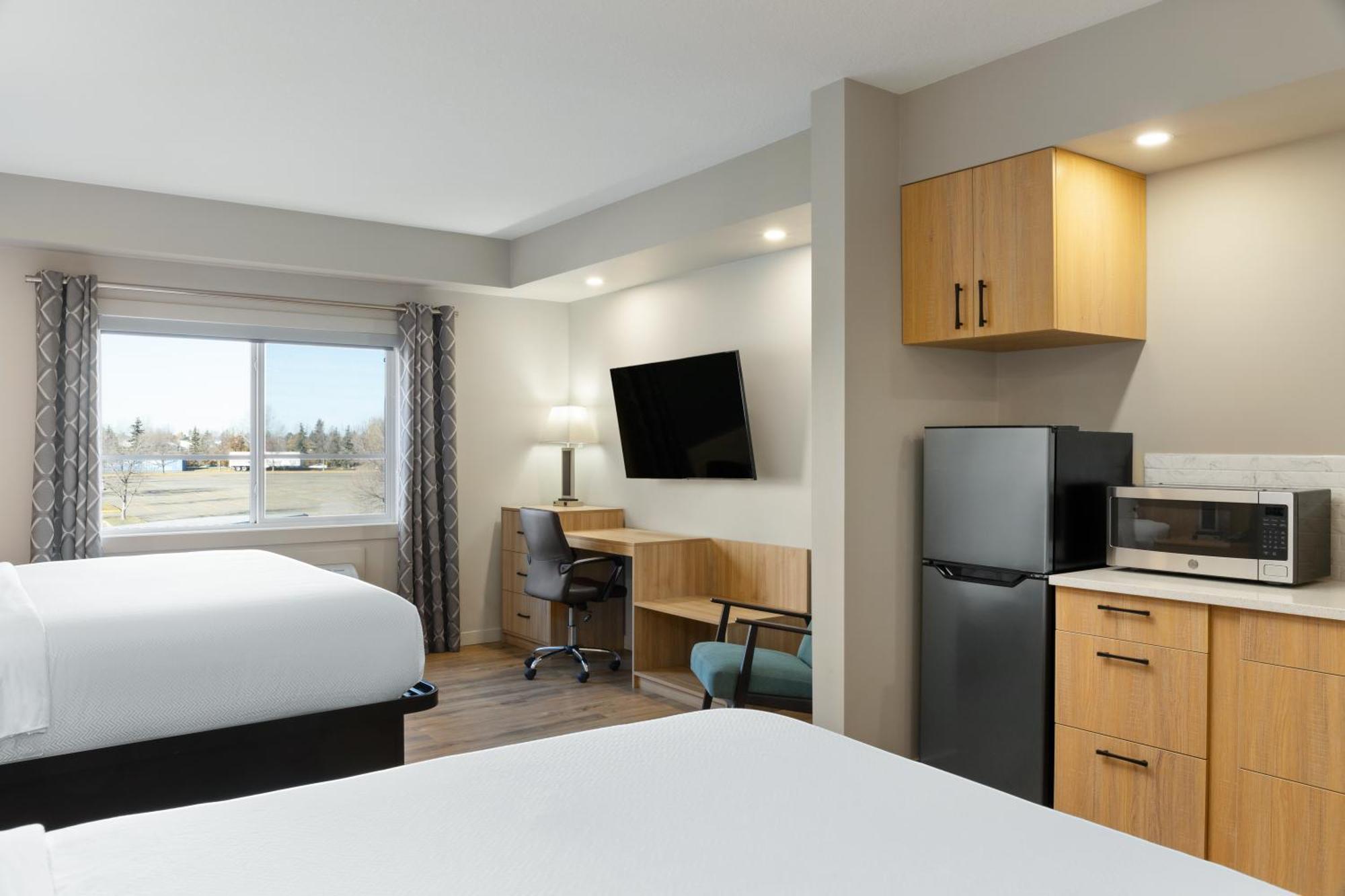 Hotel Baymont By Wyndham West *