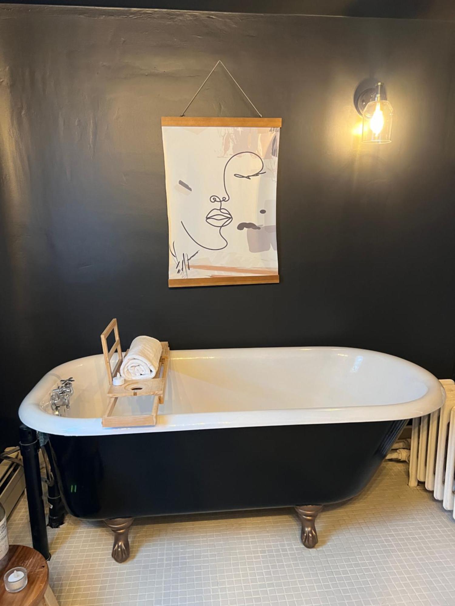 Holiday home Historic Hideaway 1912 Mansion Loft With Timeless Character Edmonton
