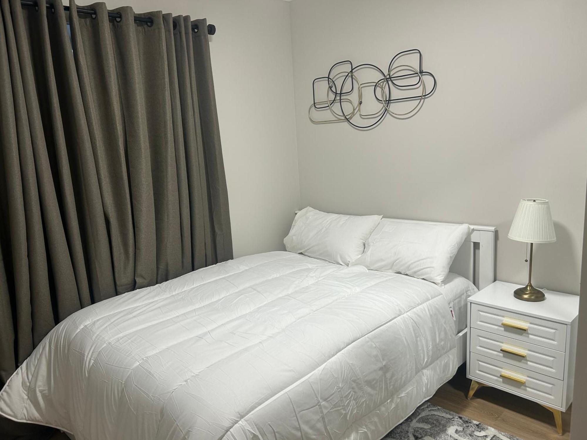 Dehaven Apartment *