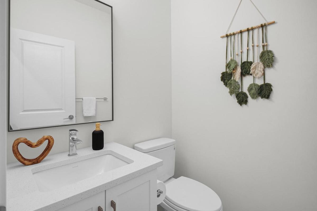 Luxury Ac Family Friendly Sleeps 7 *