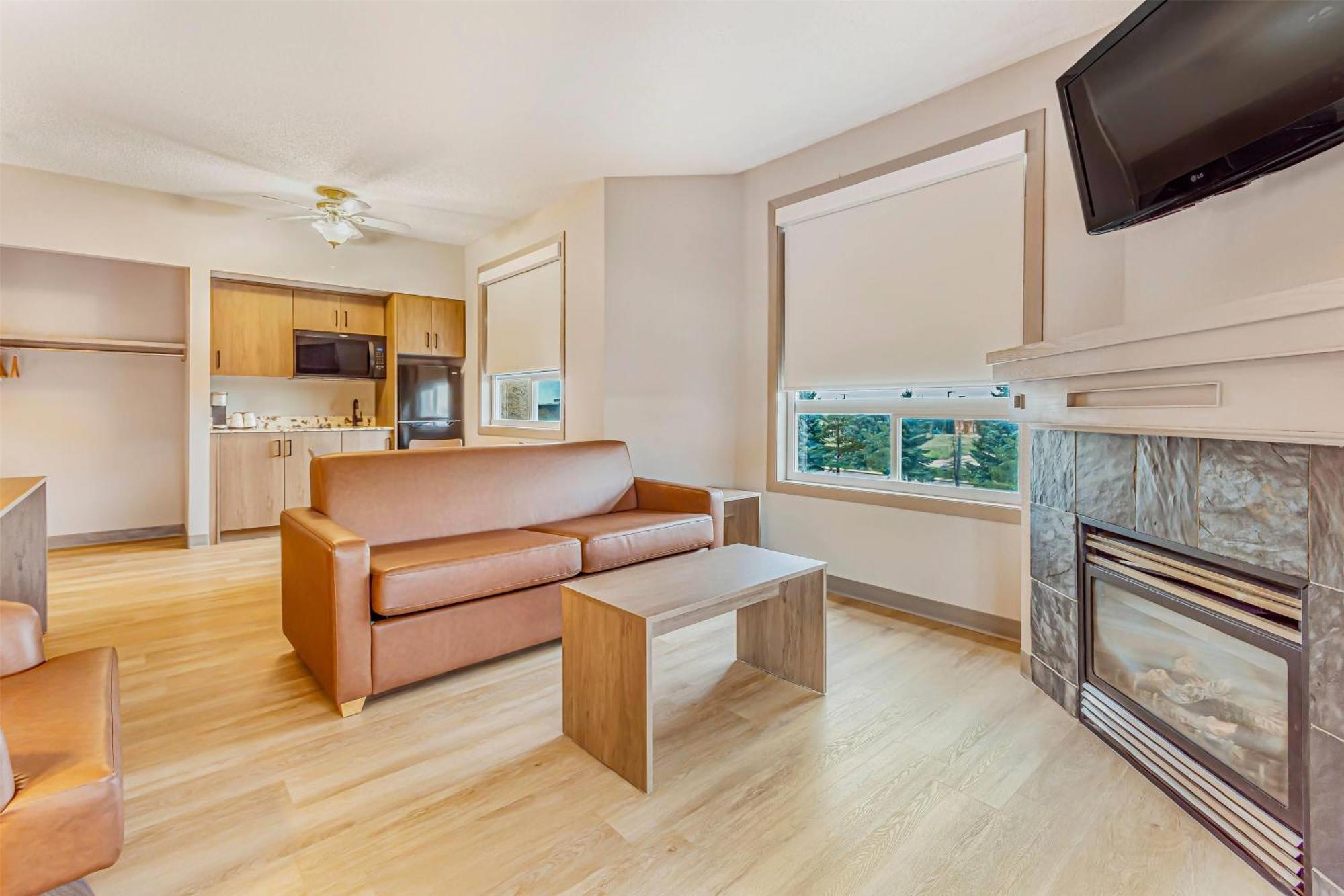 Days & By Wyndham West 3* Edmonton