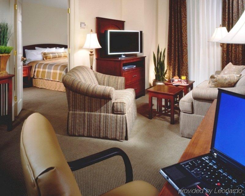 Hotel Staybridge West By Ihg 3*