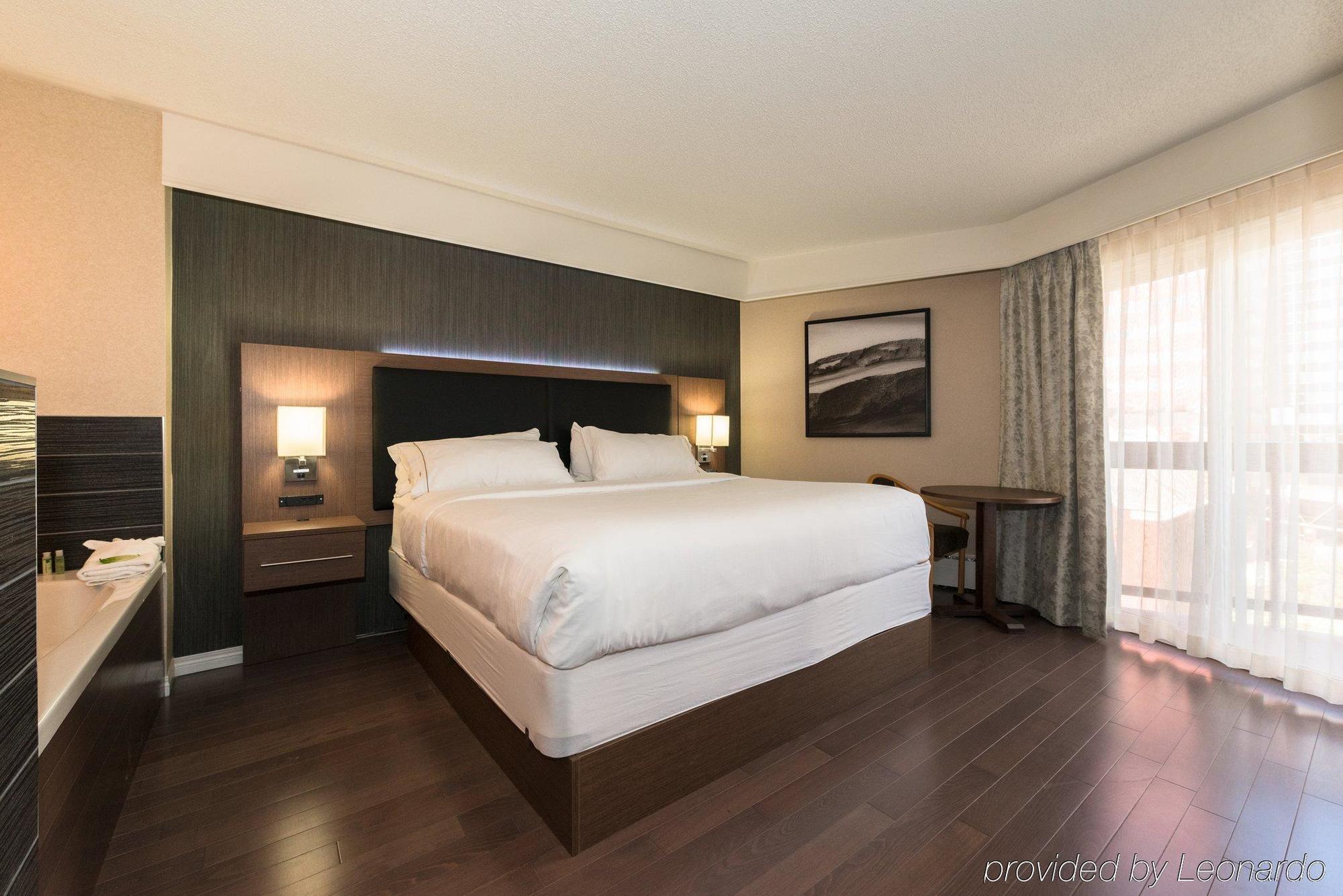 Express Downtown By Ihg Edmonton