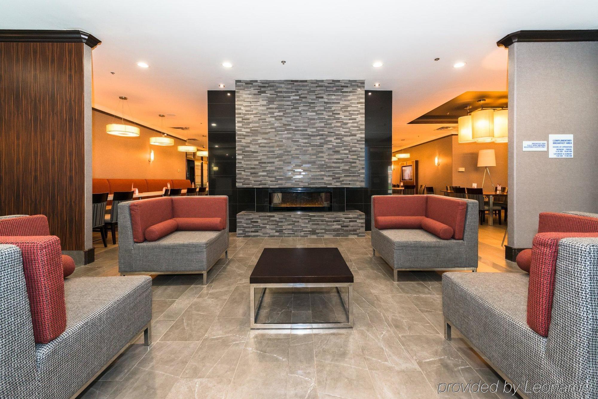 Express Downtown By Ihg Hotel 3*