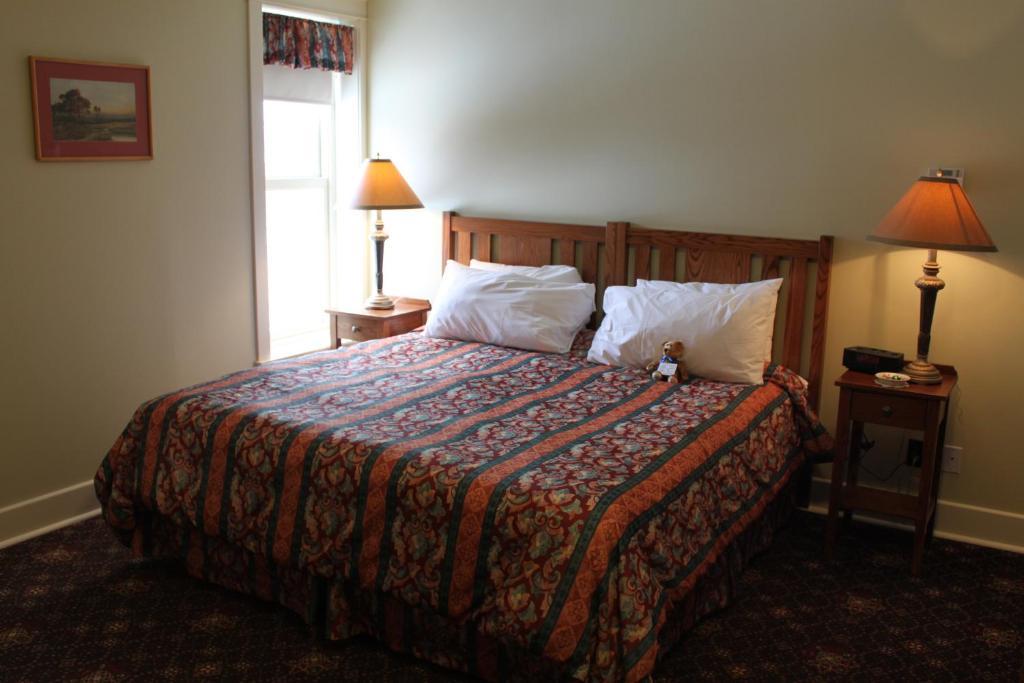 Selkirk Hotel Edmonton